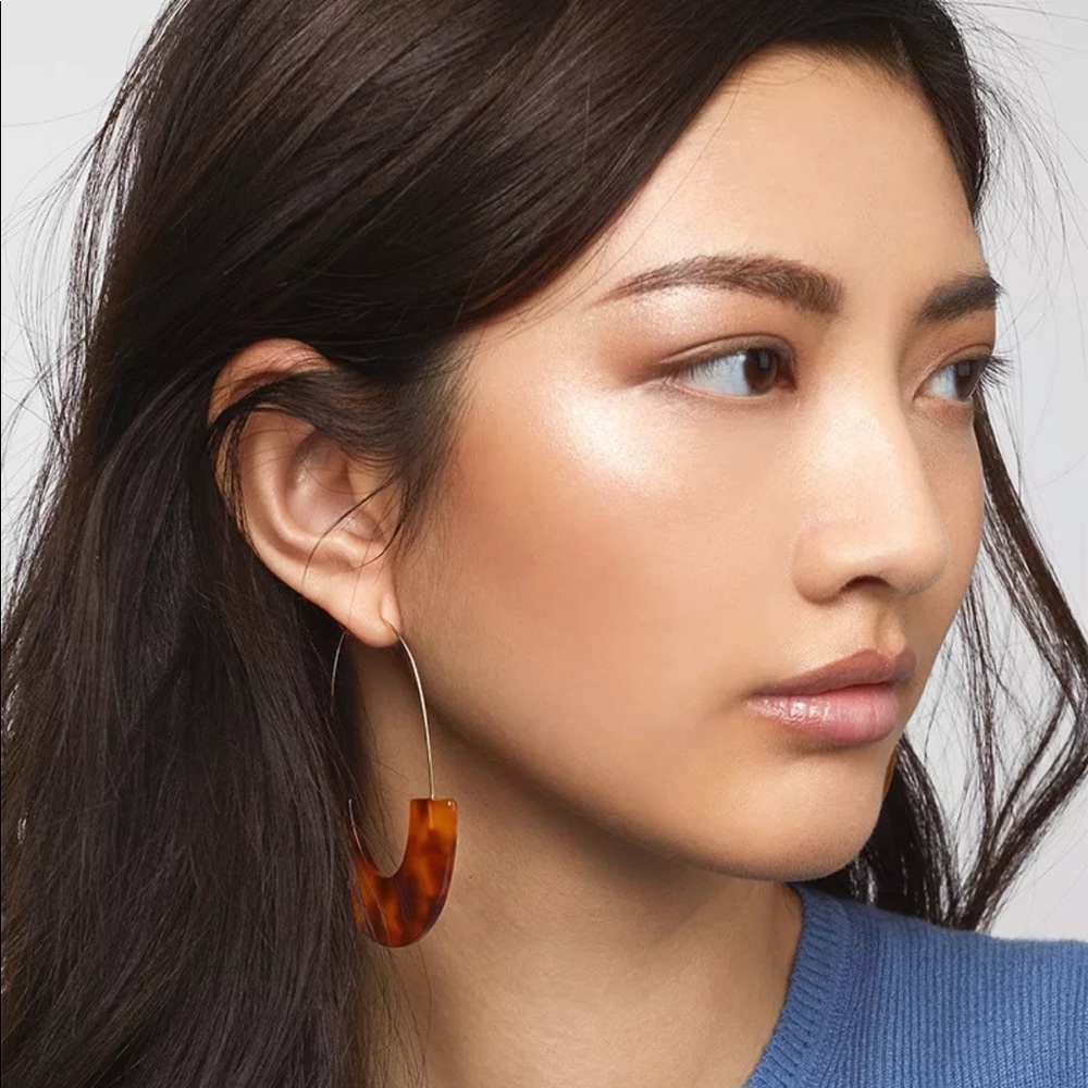 Geometric Dangle Earrings (Bloggers Favorite) - Picture 3 of 4